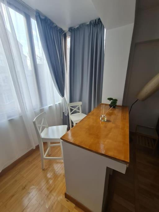 2 Bdrm At Parliament Palace Appartamento